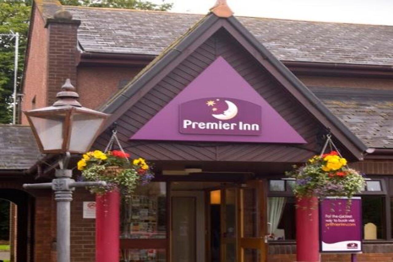 Premier Inn Inverness East ภายนอก รูปภาพ